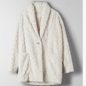Aritzia Wilfred Free Plush Jacket Oversized Fuzzy Cream Teddy Coat size Small